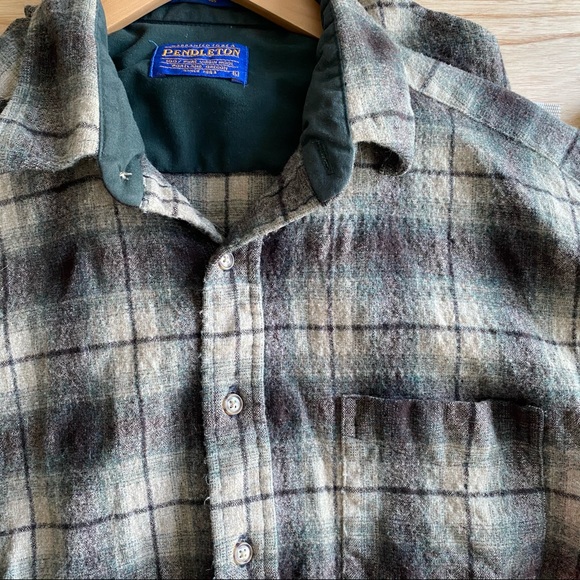 Vintage Wool Pendleton button down - Picture 2 of 7